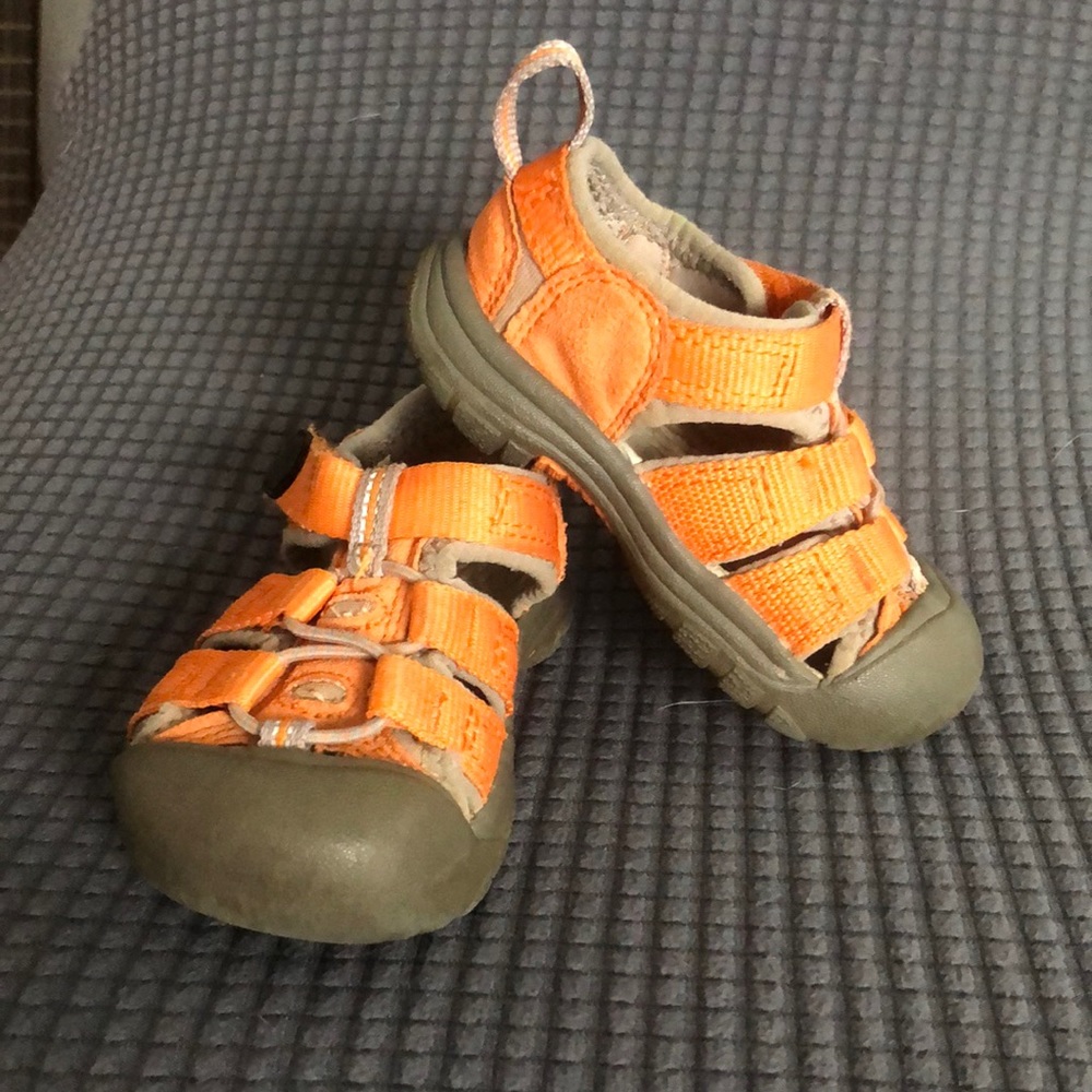Orange toddler Keen sandals Size 5